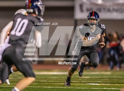 Thumbnail 3 in El Modena @ Yorba Linda photogallery.