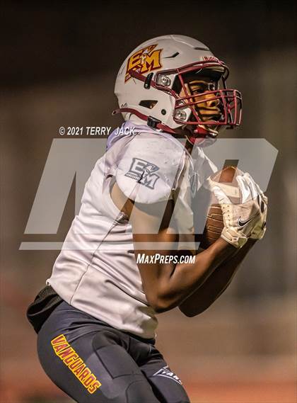Thumbnail 3 in El Modena @ Yorba Linda photogallery.