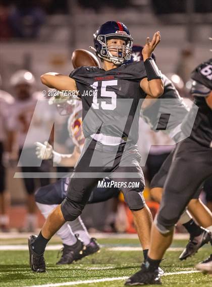 Thumbnail 3 in El Modena @ Yorba Linda photogallery.