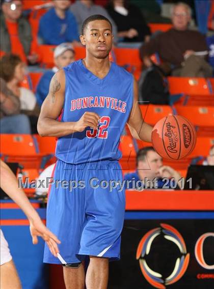 Thumbnail 1 in Warren Central vs. Duncanville (Marshall County Hoopfest) photogallery.