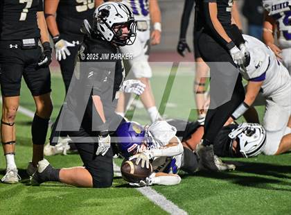 Thumbnail 2 in Shiner vs. Junction (UIL 2A D2 Football Quarterfinal) photogallery.