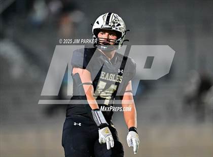 Thumbnail 2 in Shiner vs. Junction (UIL 2A D2 Football Quarterfinal) photogallery.