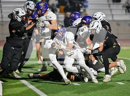 Thumbnail 3 in Shiner vs. Junction (UIL 2A D2 Football Quarterfinal) photogallery.
