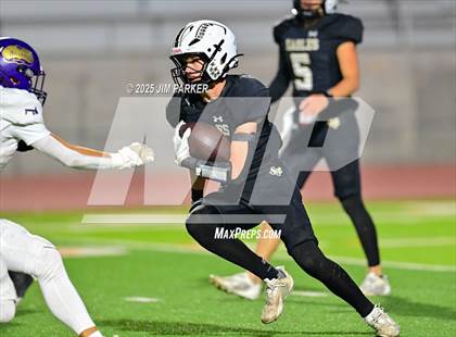 Thumbnail 3 in Shiner vs. Junction (UIL 2A D2 Football Quarterfinal) photogallery.