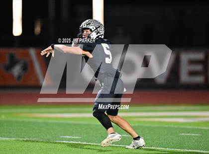 Thumbnail 1 in Shiner vs. Junction (UIL 2A D2 Football Quarterfinal) photogallery.