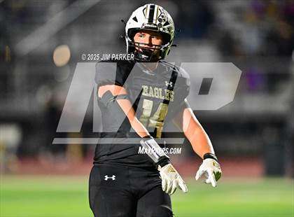 Thumbnail 2 in Shiner vs. Junction (UIL 2A D2 Football Quarterfinal) photogallery.