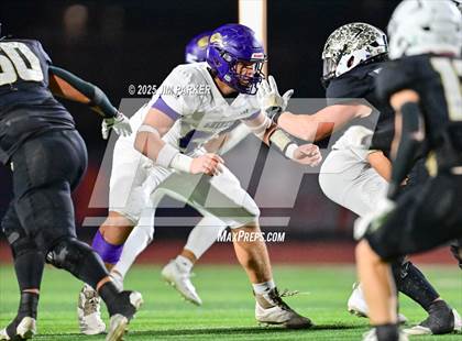 Thumbnail 1 in Shiner vs. Junction (UIL 2A D2 Football Quarterfinal) photogallery.