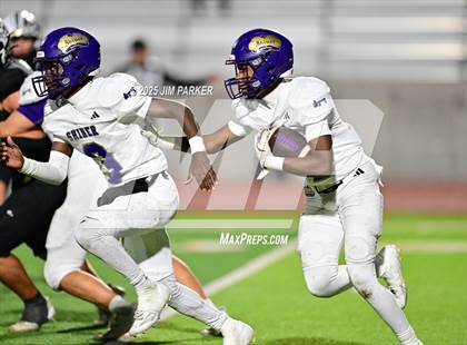 Thumbnail 3 in Shiner vs. Junction (UIL 2A D2 Football Quarterfinal) photogallery.