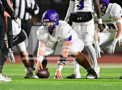 Thumbnail 2 in Shiner vs. Junction (UIL 2A D2 Football Quarterfinal) photogallery.