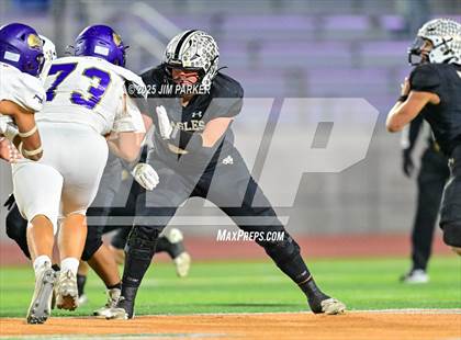 Thumbnail 2 in Shiner vs. Junction (UIL 2A D2 Football Quarterfinal) photogallery.