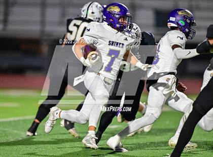 Thumbnail 2 in Shiner vs. Junction (UIL 2A D2 Football Quarterfinal) photogallery.