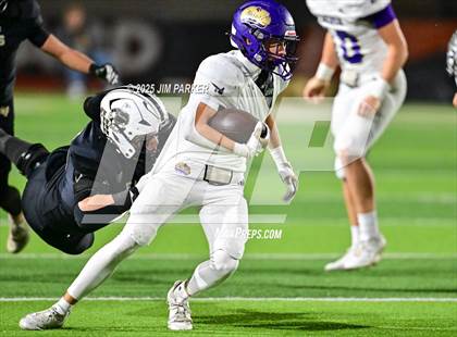 Thumbnail 1 in Shiner vs. Junction (UIL 2A D2 Football Quarterfinal) photogallery.