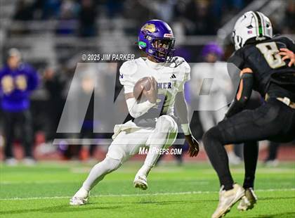 Thumbnail 3 in Shiner vs. Junction (UIL 2A D2 Football Quarterfinal) photogallery.