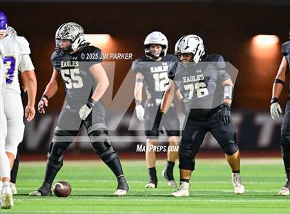 Thumbnail 2 in Shiner vs. Junction (UIL 2A D2 Football Quarterfinal) photogallery.