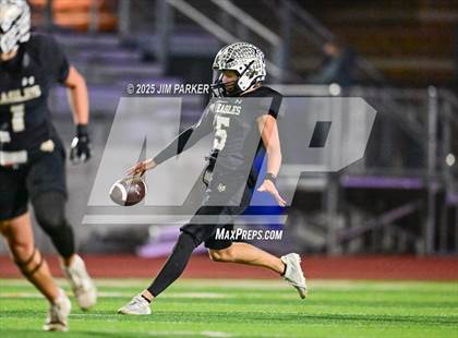 Thumbnail 1 in Shiner vs. Junction (UIL 2A D2 Football Quarterfinal) photogallery.