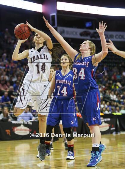 Thumbnail 3 in Idalia vs. Briggsdale (CHSAA 1A Final) photogallery.