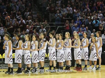 Thumbnail 3 in Idalia vs. Briggsdale (CHSAA 1A Final) photogallery.