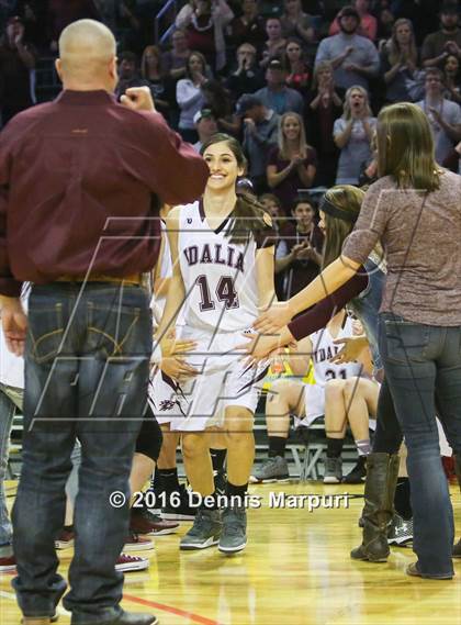Thumbnail 2 in Idalia vs. Briggsdale (CHSAA 1A Final) photogallery.