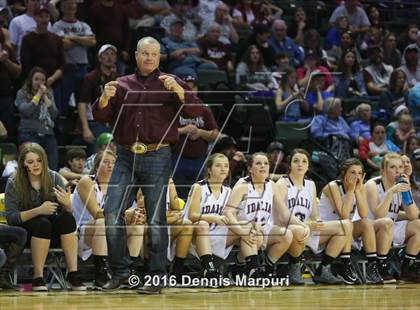 Thumbnail 3 in Idalia vs. Briggsdale (CHSAA 1A Final) photogallery.