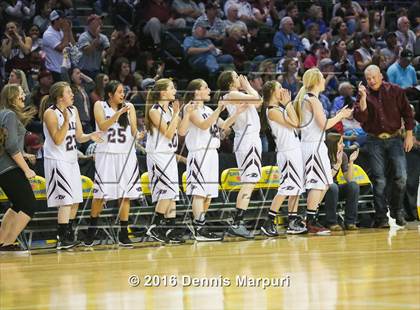 Thumbnail 3 in Idalia vs. Briggsdale (CHSAA 1A Final) photogallery.
