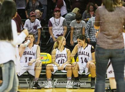 Thumbnail 3 in Idalia vs. Briggsdale (CHSAA 1A Final) photogallery.