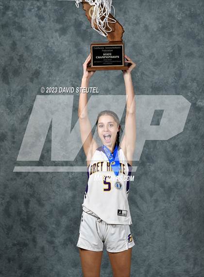 Thumbnail 3 in Bret Harte (CIF State D5 Award Photos) photogallery.