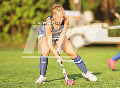 Thumbnail 3 in Port Washington vs Massapequa photogallery.
