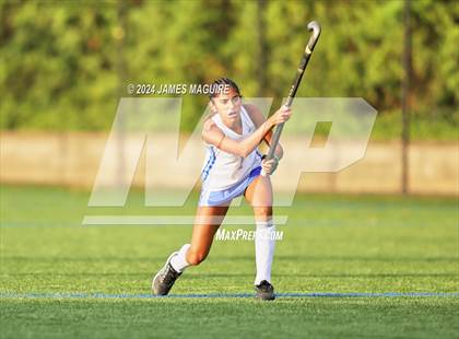 Thumbnail 3 in Port Washington vs Massapequa photogallery.