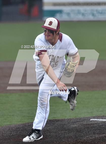 Thumbnail 3 in Nazareth Academy vs. Saint Ignatius College Prep photogallery.