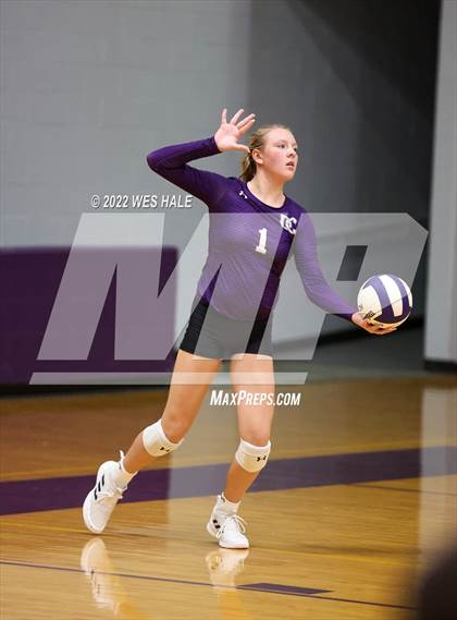 Thumbnail 1 in Arlington @ DeSoto Central photogallery.