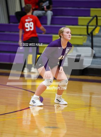 Thumbnail 2 in Arlington @ DeSoto Central photogallery.