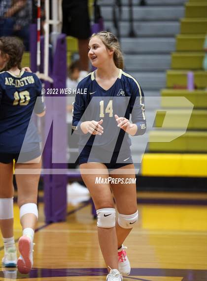Thumbnail 3 in Arlington @ DeSoto Central photogallery.