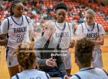 Thumbnail 3 in Braswell vs. Bell (Texas UIL 6A Regional Semifinal Playoff) photogallery.
