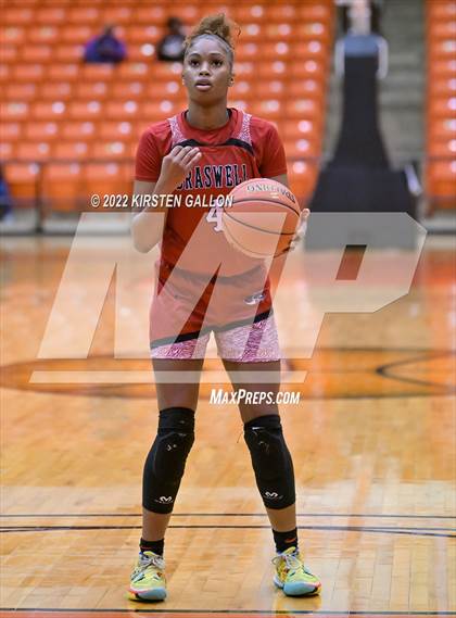 Thumbnail 2 in Braswell vs. Bell (Texas UIL 6A Regional Semifinal Playoff) photogallery.