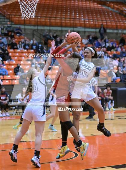 Thumbnail 1 in Braswell vs. Bell (Texas UIL 6A Regional Semifinal Playoff) photogallery.