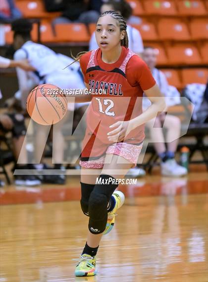 Thumbnail 3 in Braswell vs. Bell (Texas UIL 6A Regional Semifinal Playoff) photogallery.