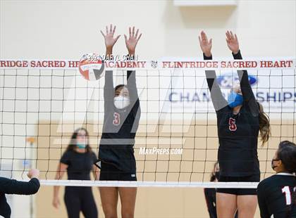 Thumbnail 1 in La Canada @ Flintridge Sacred Heart Academy photogallery.
