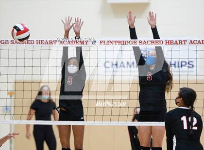 Thumbnail 3 in La Canada @ Flintridge Sacred Heart Academy photogallery.