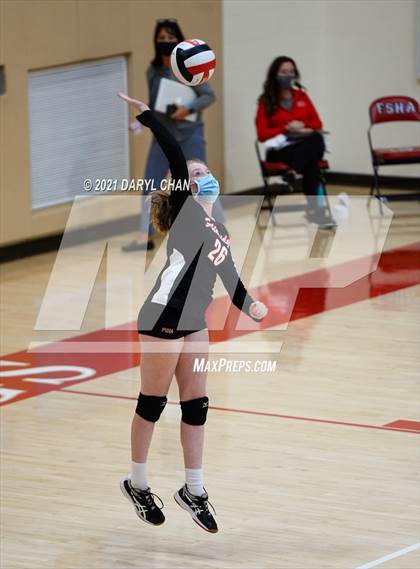 Thumbnail 1 in La Canada @ Flintridge Sacred Heart Academy photogallery.