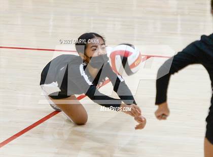 Thumbnail 2 in La Canada @ Flintridge Sacred Heart Academy photogallery.