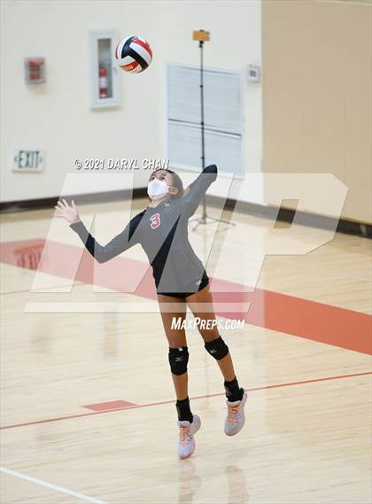 Thumbnail 2 in La Canada @ Flintridge Sacred Heart Academy photogallery.