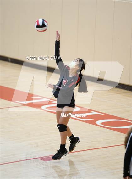 Thumbnail 3 in La Canada @ Flintridge Sacred Heart Academy photogallery.