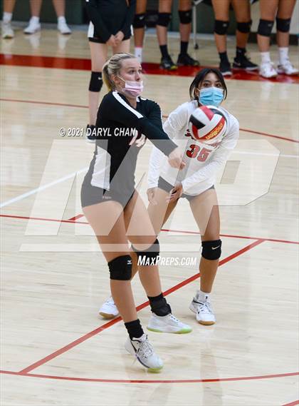 Thumbnail 1 in La Canada @ Flintridge Sacred Heart Academy photogallery.