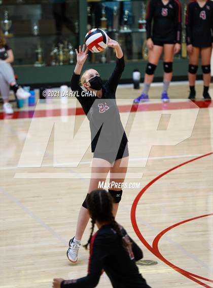 Thumbnail 3 in La Canada @ Flintridge Sacred Heart Academy photogallery.