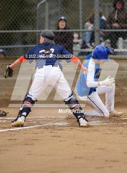 Thumbnail 1 in Stadium @ Lakes photogallery.