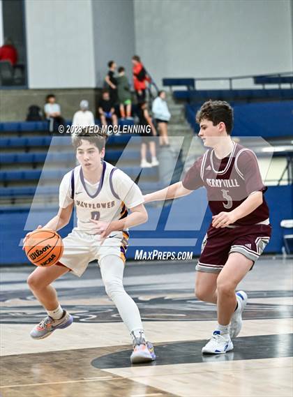 Thumbnail 3 in Mayflower vs Perryville (AAA 3A-5 district 2nd round) photogallery.