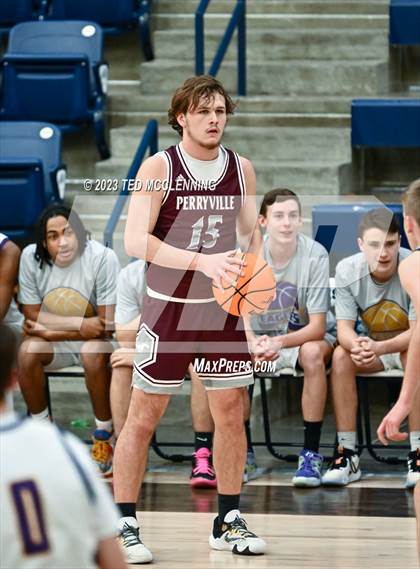 Thumbnail 3 in Mayflower vs Perryville (AAA 3A-5 district 2nd round) photogallery.
