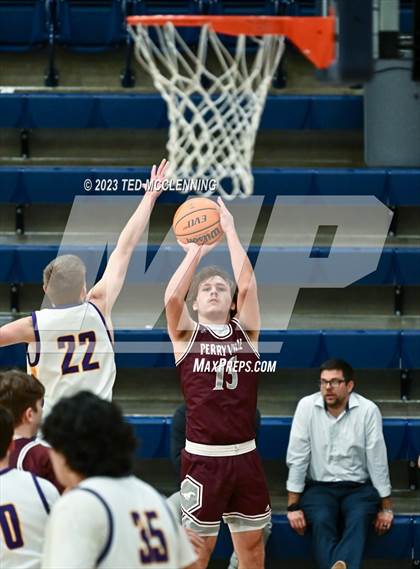 Thumbnail 1 in Mayflower vs Perryville (AAA 3A-5 district 2nd round) photogallery.