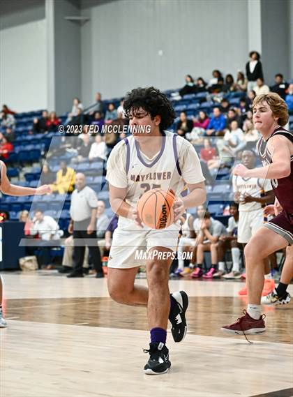 Thumbnail 3 in Mayflower vs Perryville (AAA 3A-5 district 2nd round) photogallery.