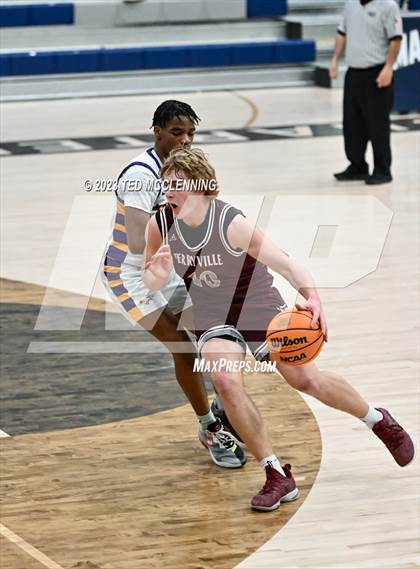 Thumbnail 3 in Mayflower vs Perryville (AAA 3A-5 district 2nd round) photogallery.